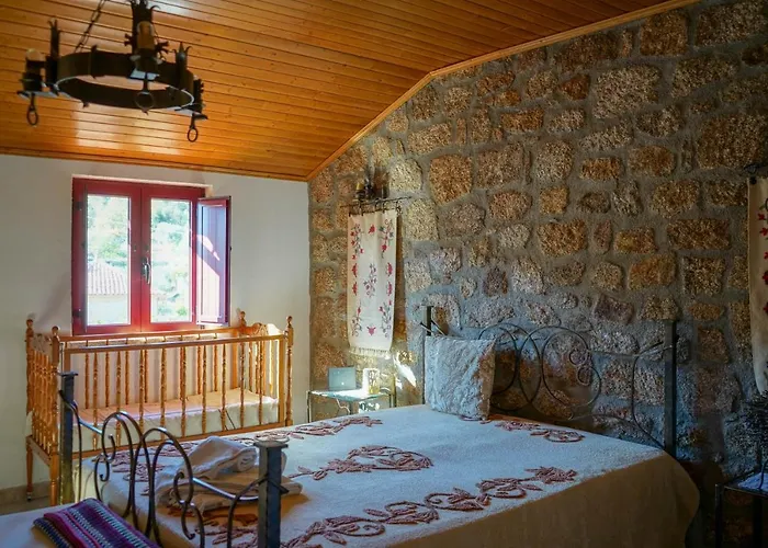 بيت للعطل Casa Da Azenha سورتيلا